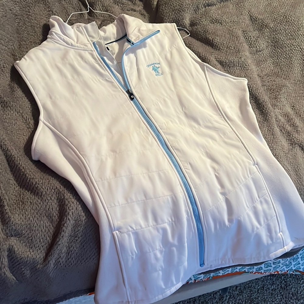 White golfing jacket